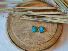 Load image into Gallery viewer, Druzy Quartz Hook Earrings
